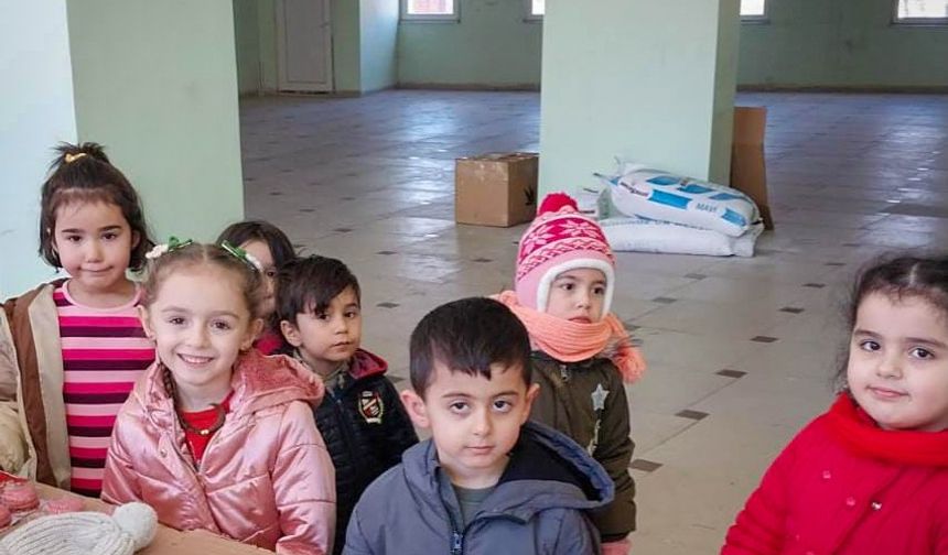 Kastamonulu çocuklar depremzedelere oyuncak hediye etti