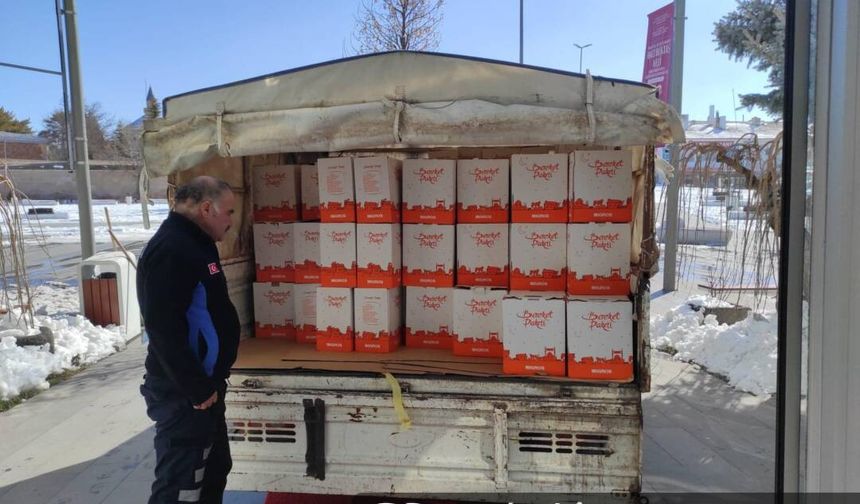 Hacıbektaş'taki depremzedelere Hızır Avusturya'dan 300 koli