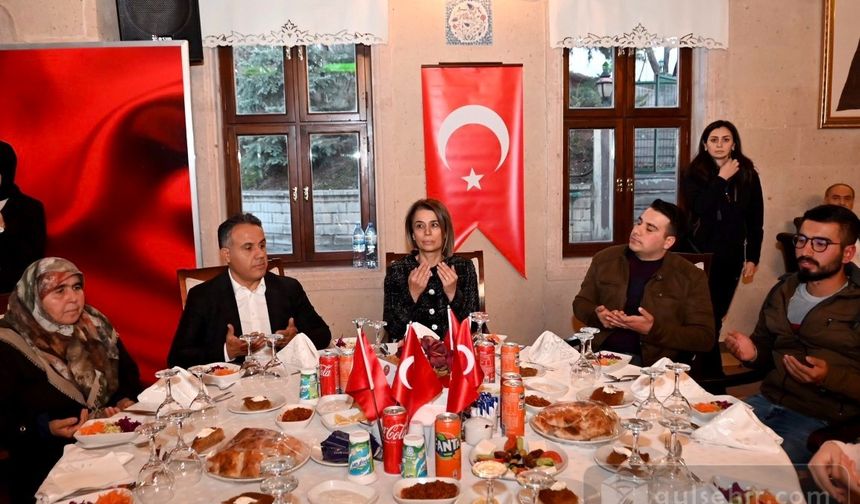 Şehit ve gazi ailelerine iftar programı düzenlendi
