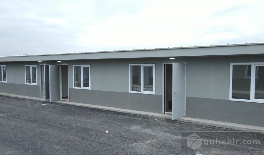 Nurdağı ve İslahiye'de 214 prefabrik ev teslim edildi