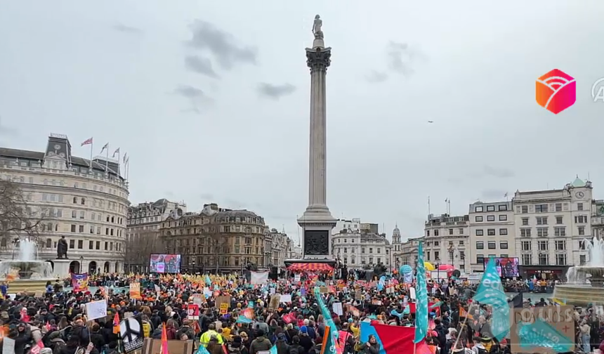 Londra’da hayat pahalılığı protesto ediliyor