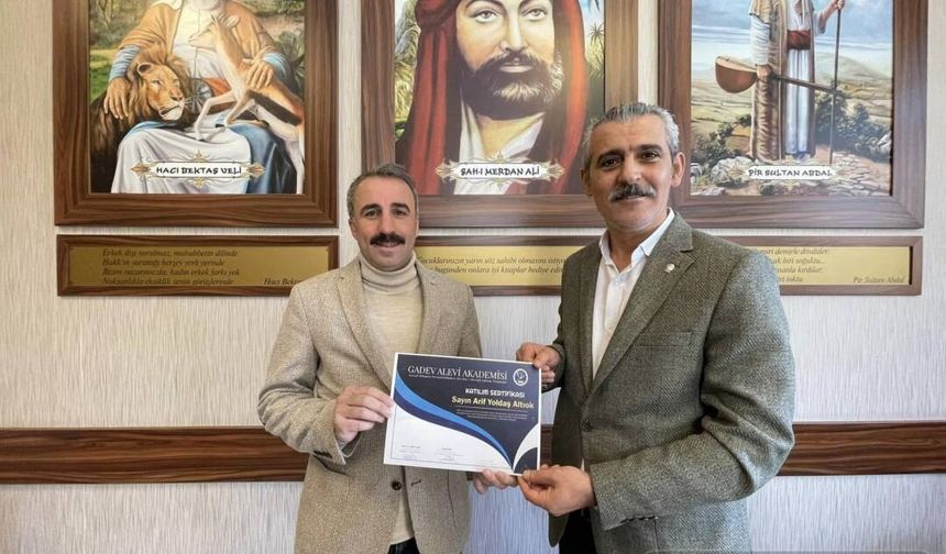 Hacıbektaş Belediye Başkanı Garip Dede Dergahına gitti