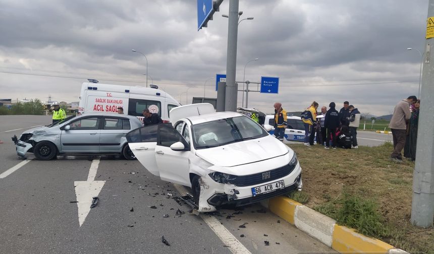 Konya'daki kazada 5 kişi yaralandı