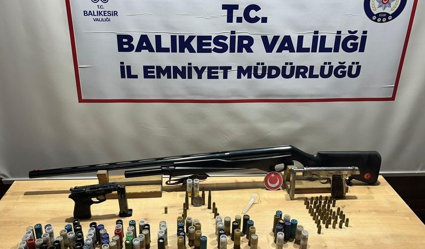 ''Balıkesir'de 18 aranan kişiden 11'i tutuklandı''