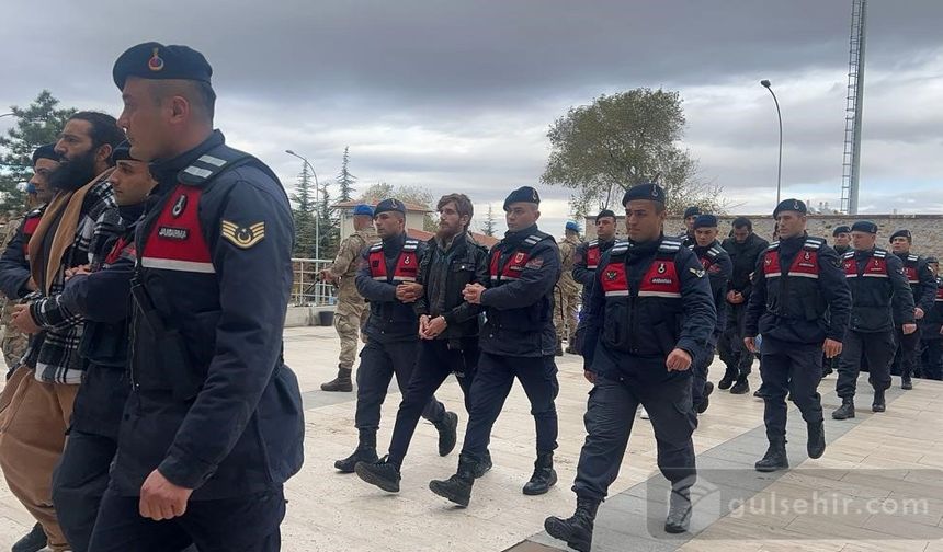 "Nevşehir'de Gerçekleşen DEAŞ Operasyonunda Hareketli Anlar