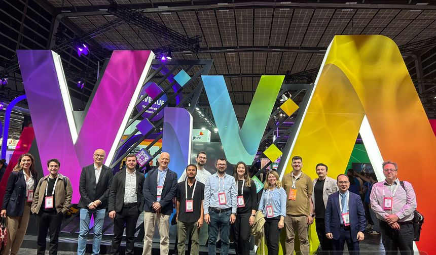 Türkiye’den 10 girişimci,  startup ve teknoloji fuarı VivaTech’e katıldı