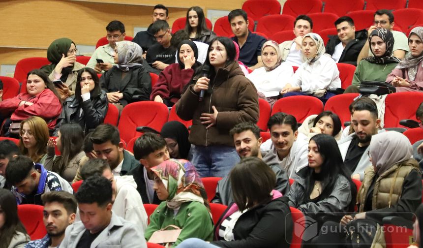 NEVÜ’de Kurumsal Akreditasyon Toplantısı Öğrencileri Buluşturdu