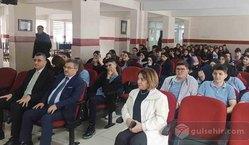 Anadolu Mektebi Yazar Okumaları Nevşehir’de Devam Ediyor