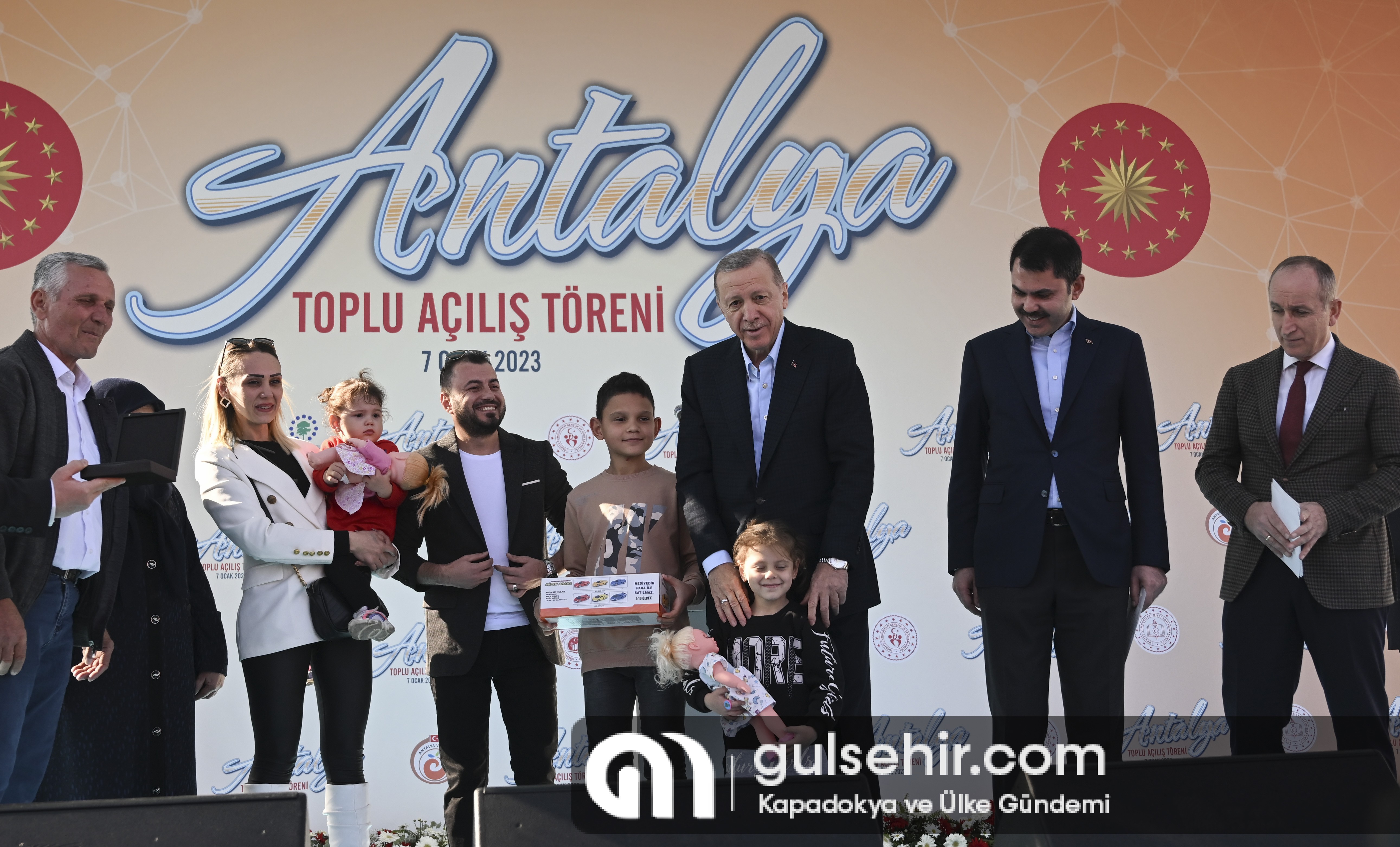 AA-20230107-29933062-29933047-CUMHURBASKANI_ERDOGAN_ANTALYA_TOPLU_ACILIS_TORENINE_KATILDI