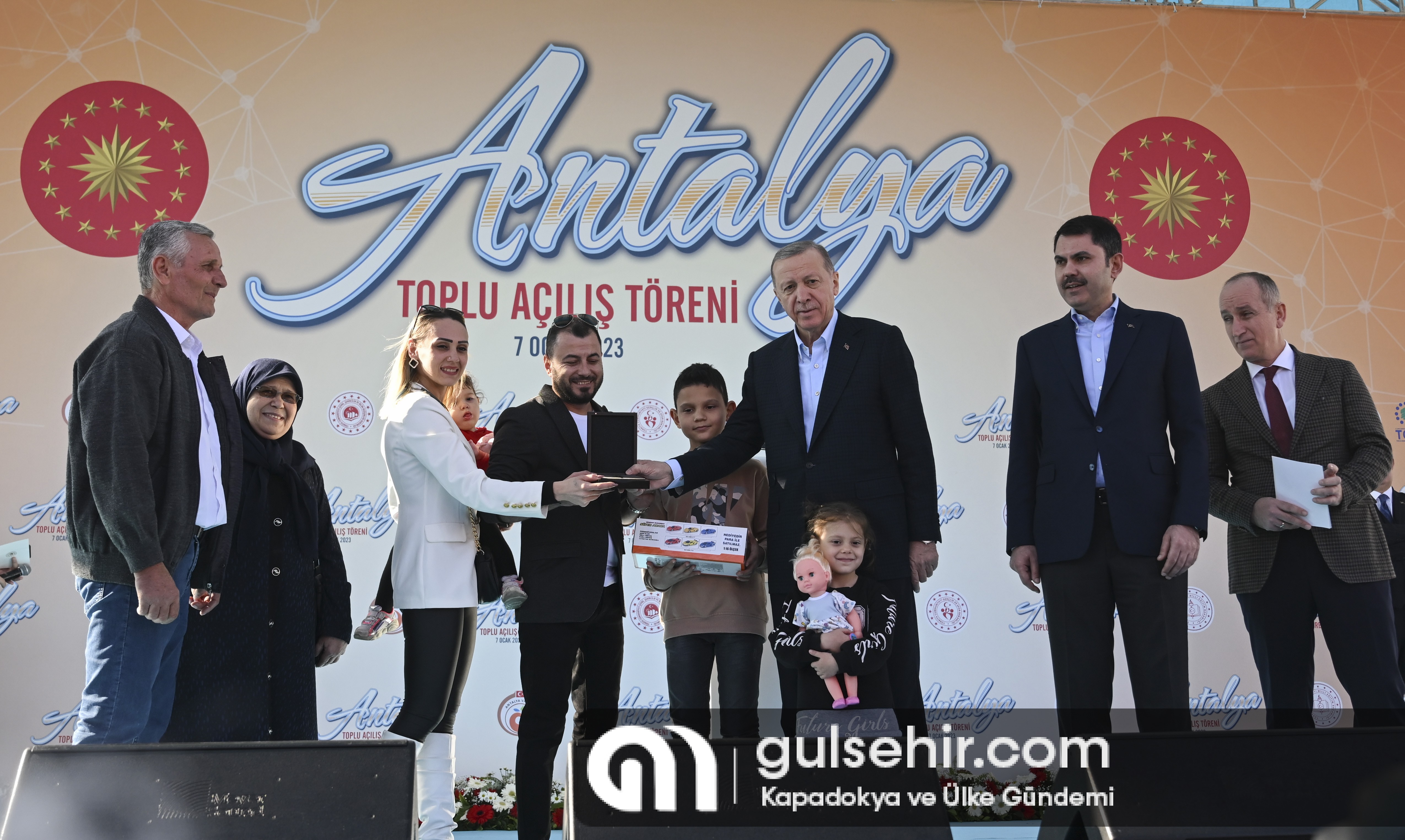 AA-20230107-29933062-29933050-CUMHURBASKANI_ERDOGAN_ANTALYA_TOPLU_ACILIS_TORENINE_KATILDI